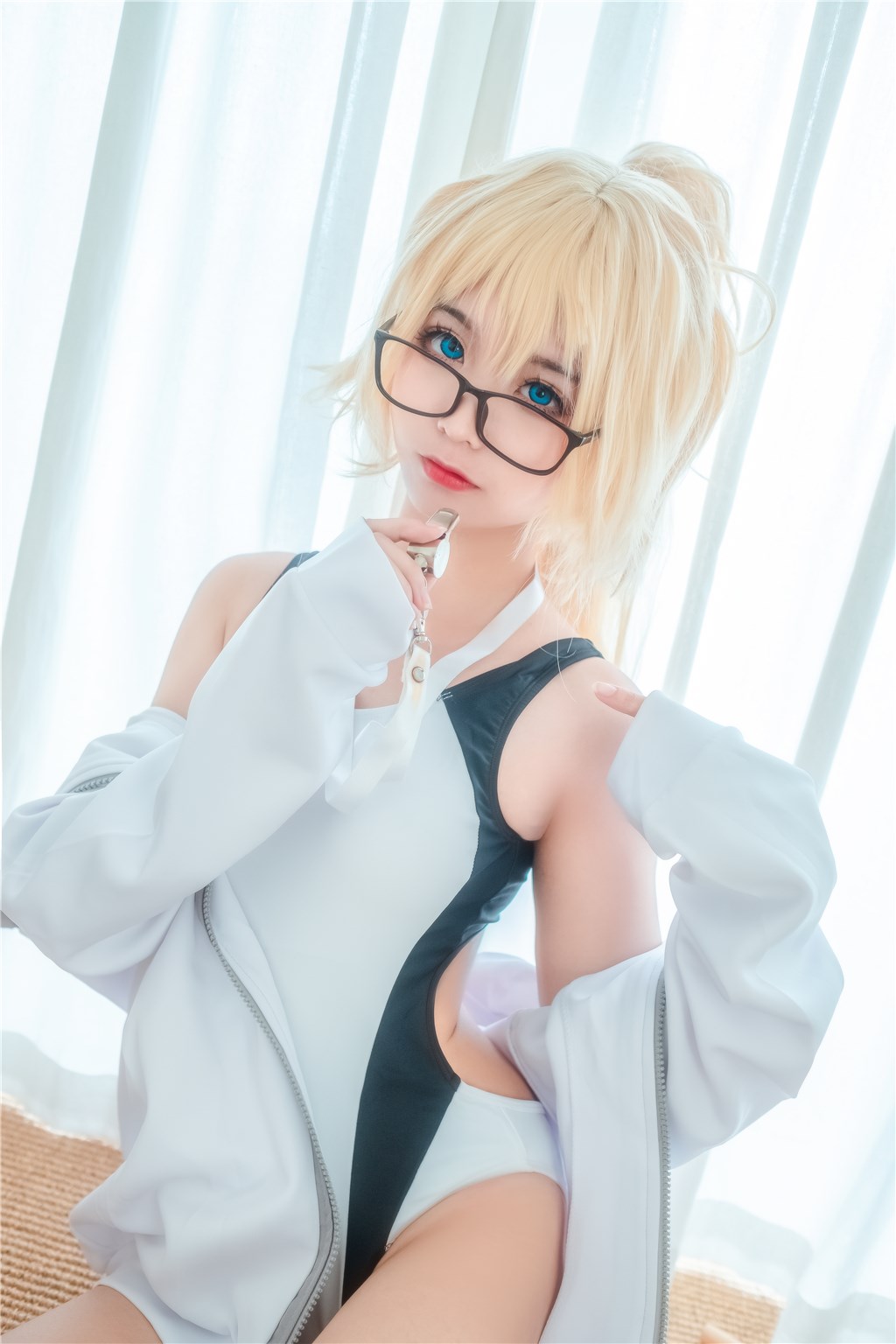 【麻豆官媒官方网站】禁忌情感直击：记录下后台低语中那句低吟“只想和你共度此生”的秘密如何点燃全网网友对浪漫禁忌的热烈追求